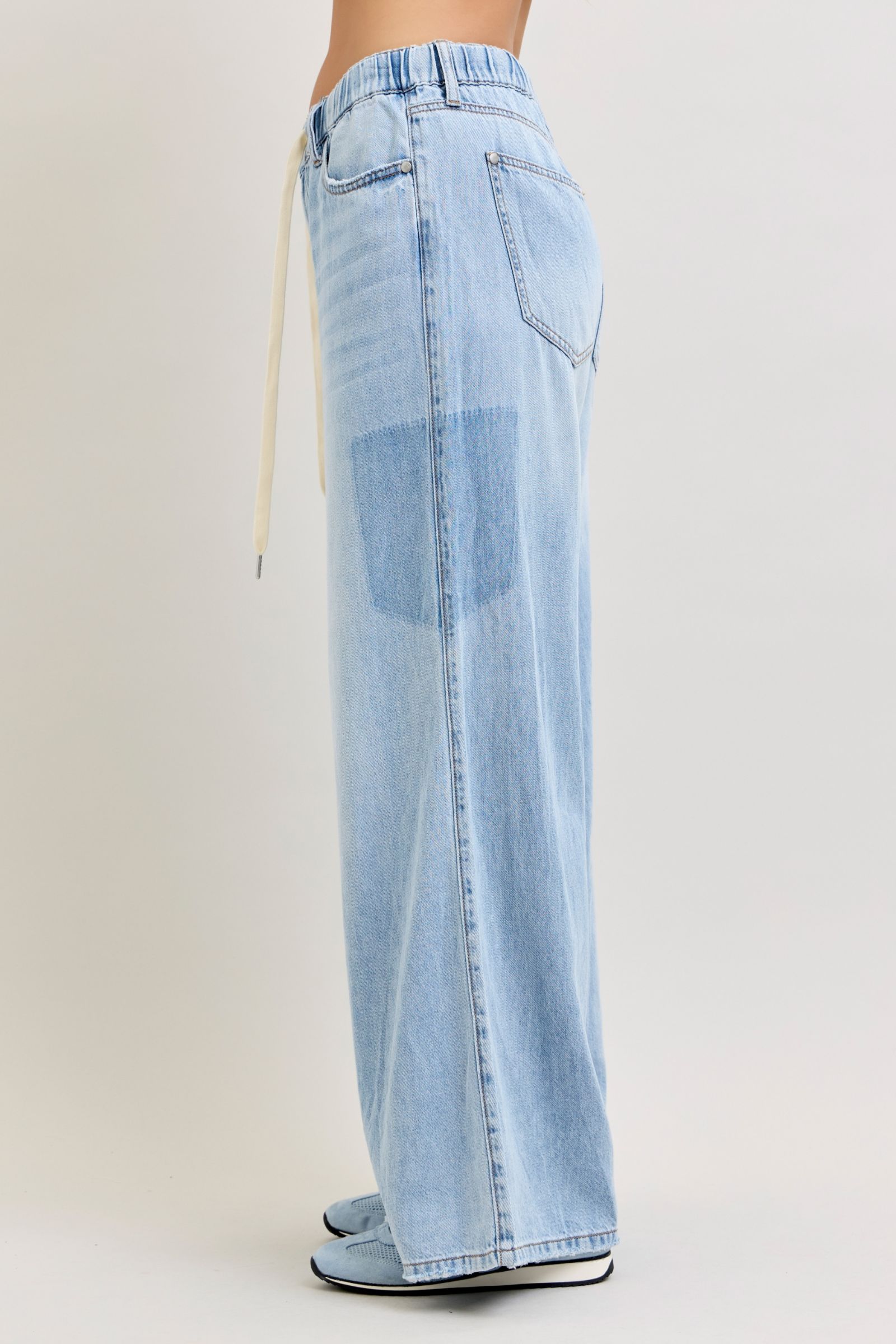 Judy Blue HW Featherweight Palazzo Shadow Pocket