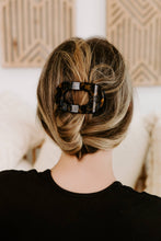 Load image into Gallery viewer, Round Flat Hair Clip | Small | Tortoise
