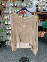 Load image into Gallery viewer, Flowey Fishnet Top With Tank
