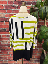 Load image into Gallery viewer, Modern Lines Bamboo Travel Top
