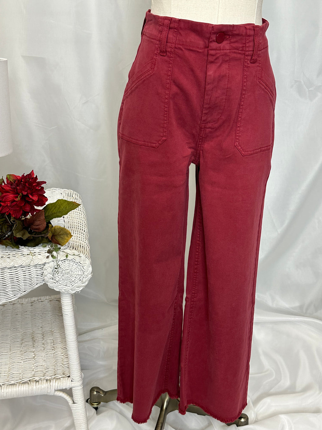 Bella High Rise Crop