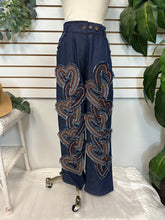 Load image into Gallery viewer, Heart On Fire Pant

