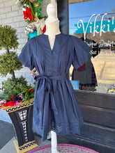 Load image into Gallery viewer, Fall Fast Dress
