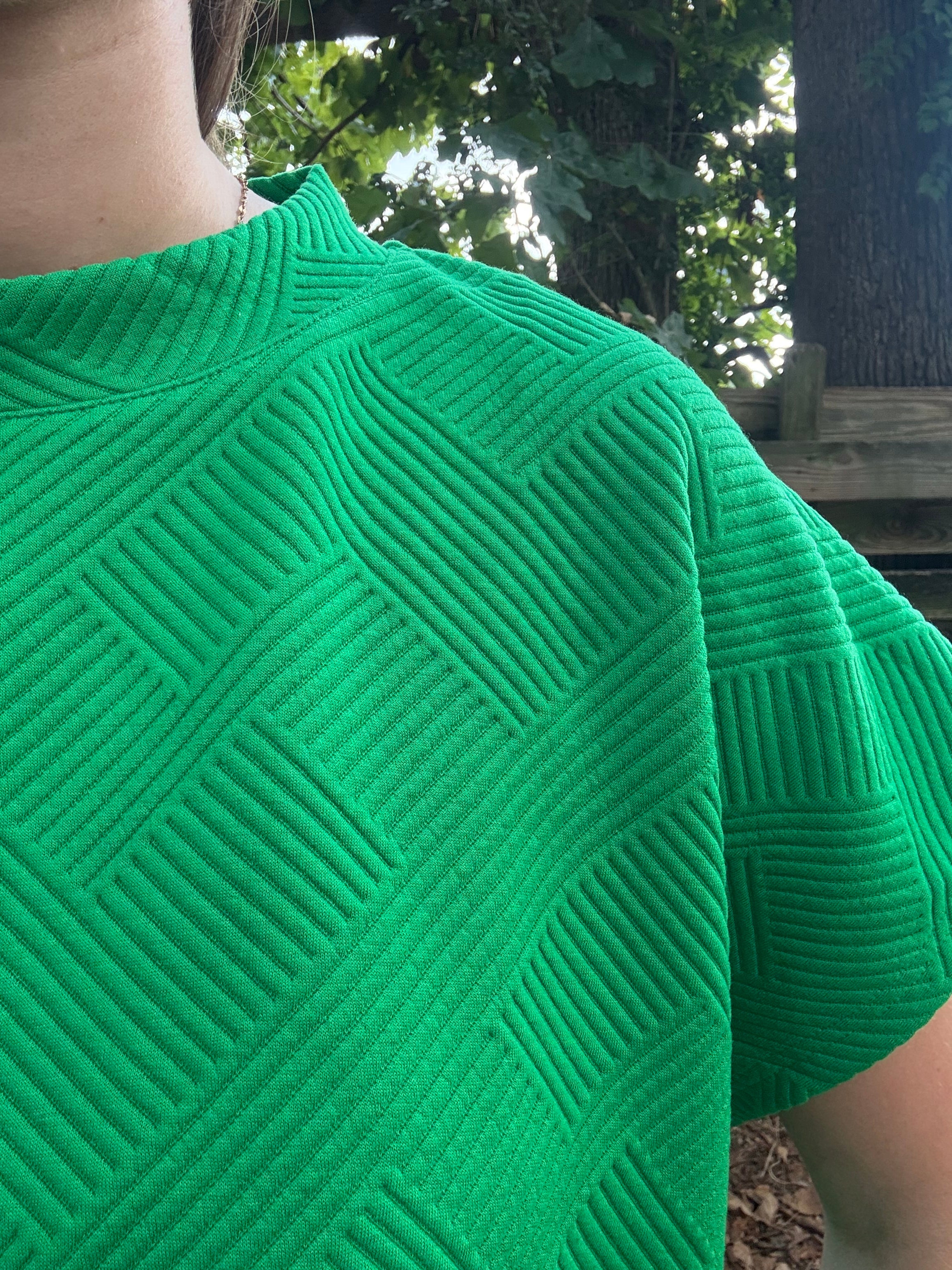 So Serious Textured 2 pc Set