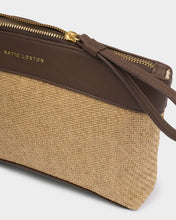 Load image into Gallery viewer, Wristlet Raffia Clutch
