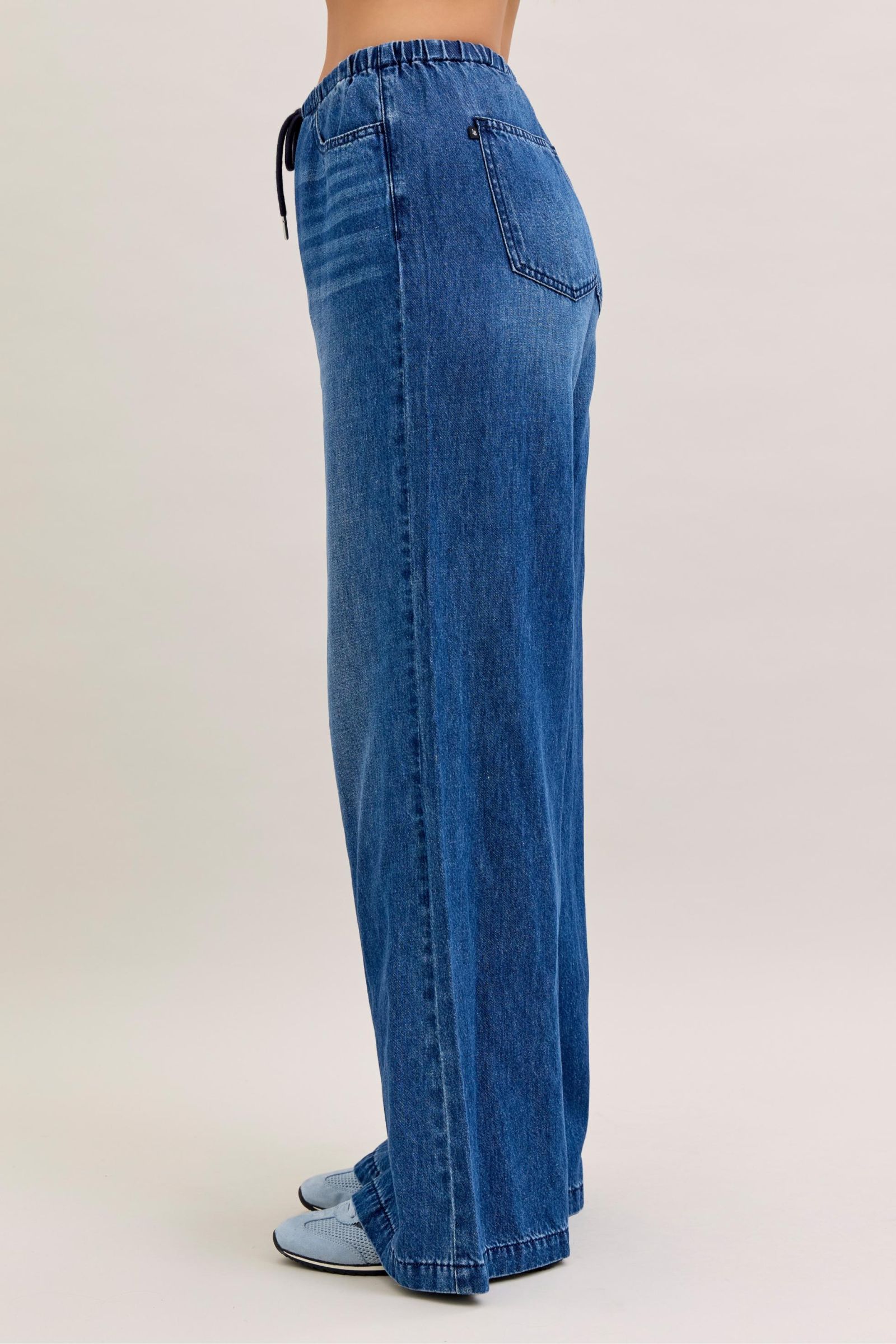 Judy Blue HW Featherweight Palazzo