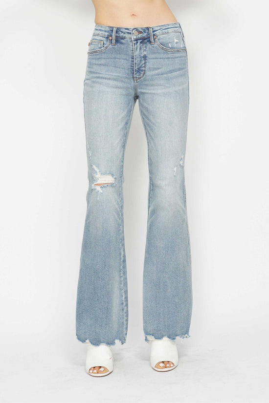 Judy Blue Mide Rise Tummy Control Destroy Flare