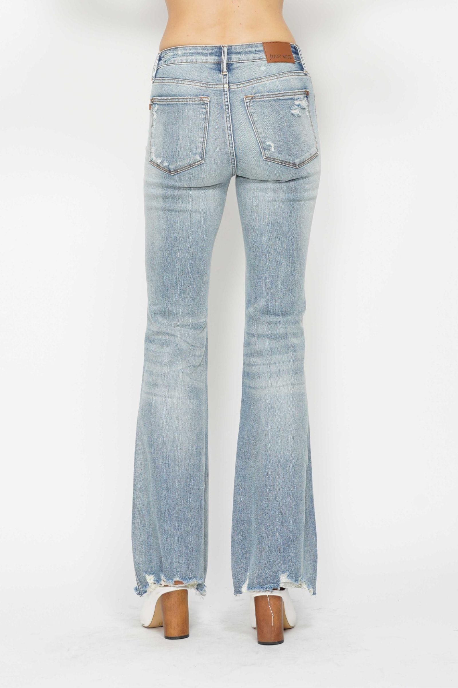 Judy Blue Mide Rise Tummy Control Destroy Flare