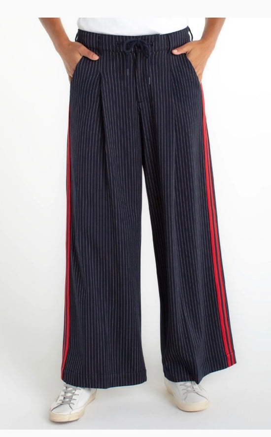 Wide Leg Pleated Trouser With Side Stripe