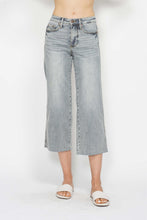 Load image into Gallery viewer, Judy Blue Mid Rise Tummy Control Raw Hem Crop Wide
