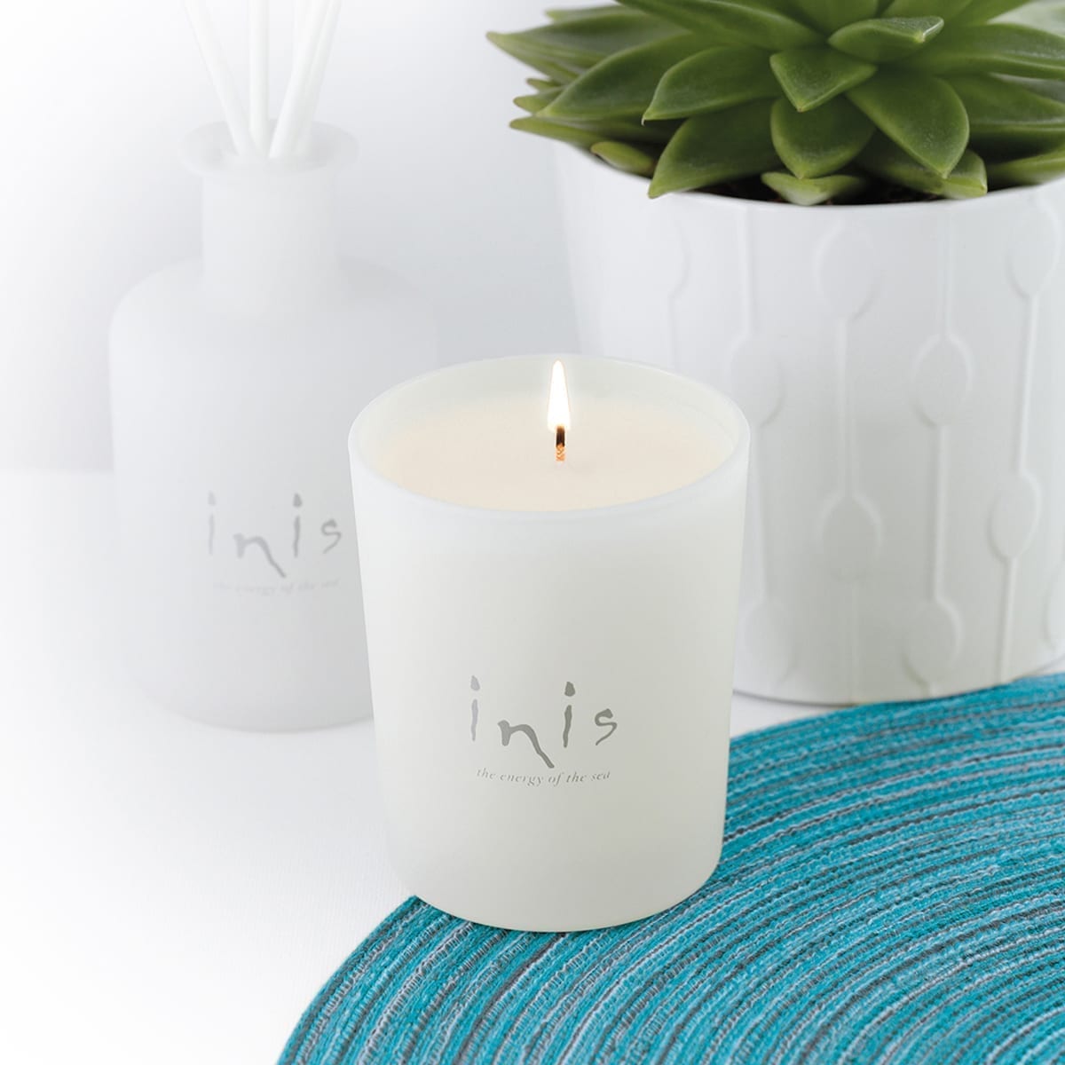 Inis 6.7oz Candle