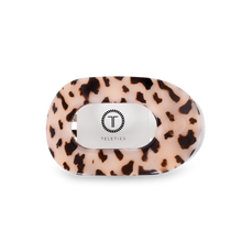 Load image into Gallery viewer, Round Flat Hair Clip | Medium | Blonde Tortoise
