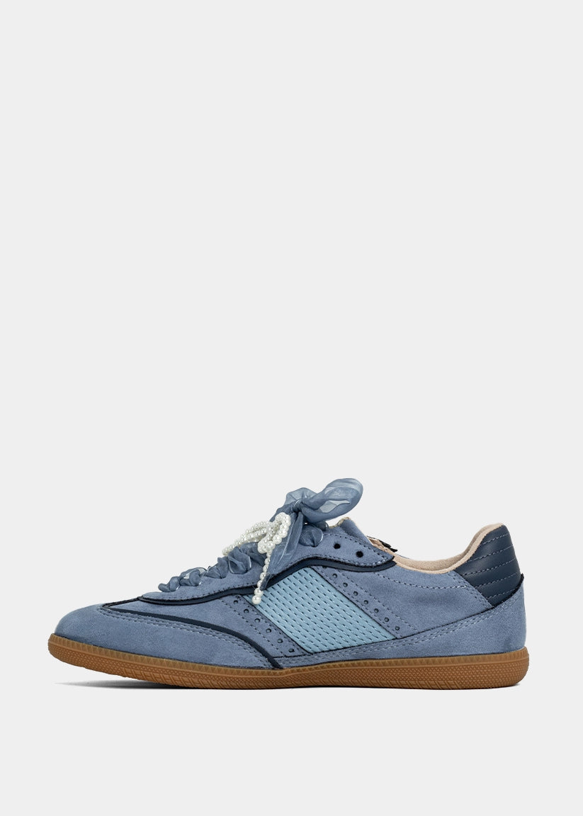 Sophie Sneakers