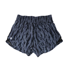 Load image into Gallery viewer, Woman’s Everyday Short
