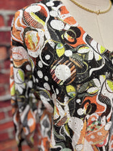 Load image into Gallery viewer, Gallery Print Eyelet Top
