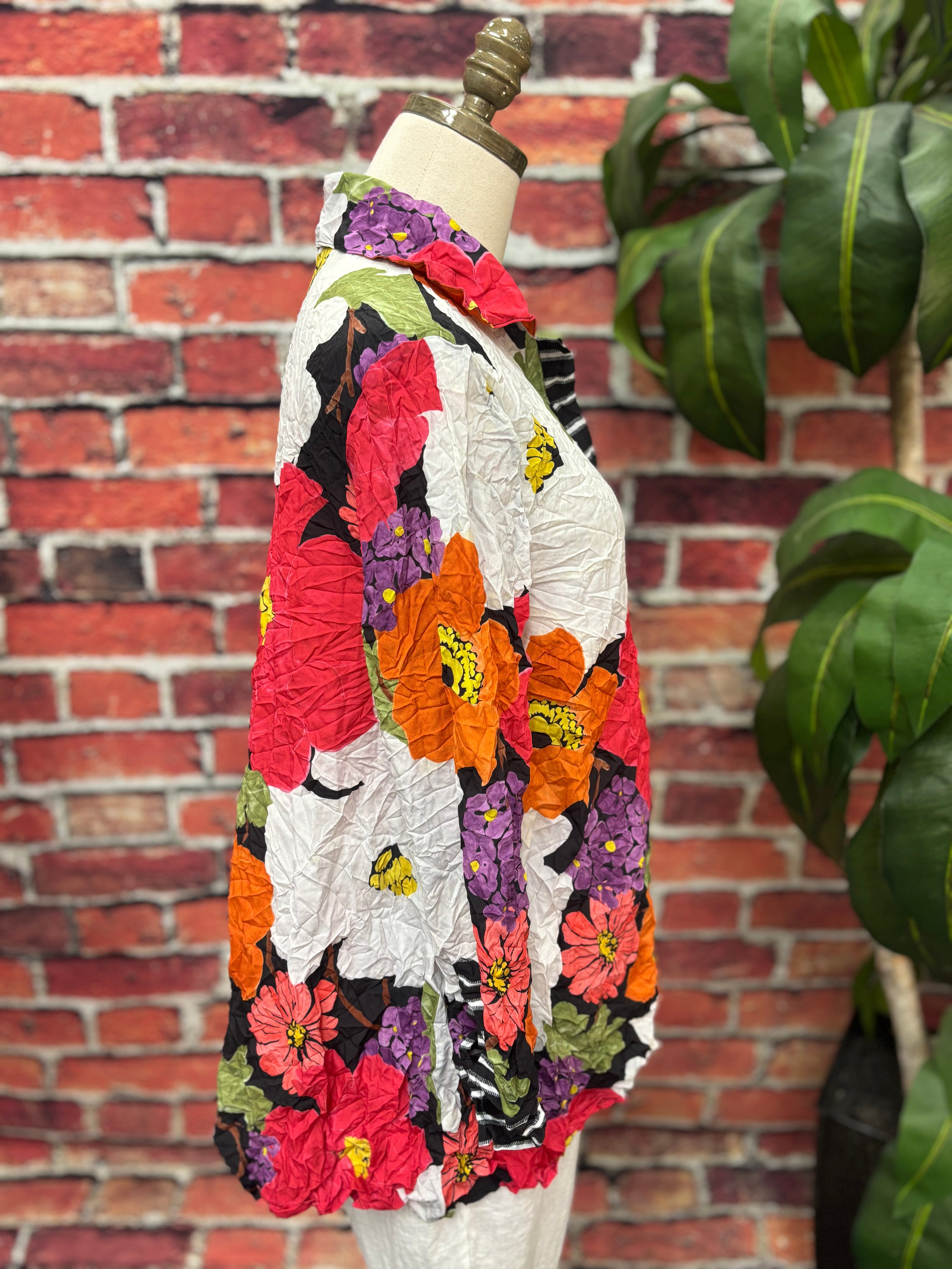 Siesta Floral Crinkle Crepe Button Front