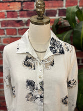 Load image into Gallery viewer, Watercolor Floral Swing Shirt
