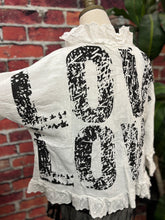 Load image into Gallery viewer, Floral Short Jacket
