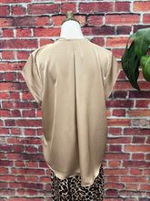 Load image into Gallery viewer, Silky V-Neck Everyday Blouse
