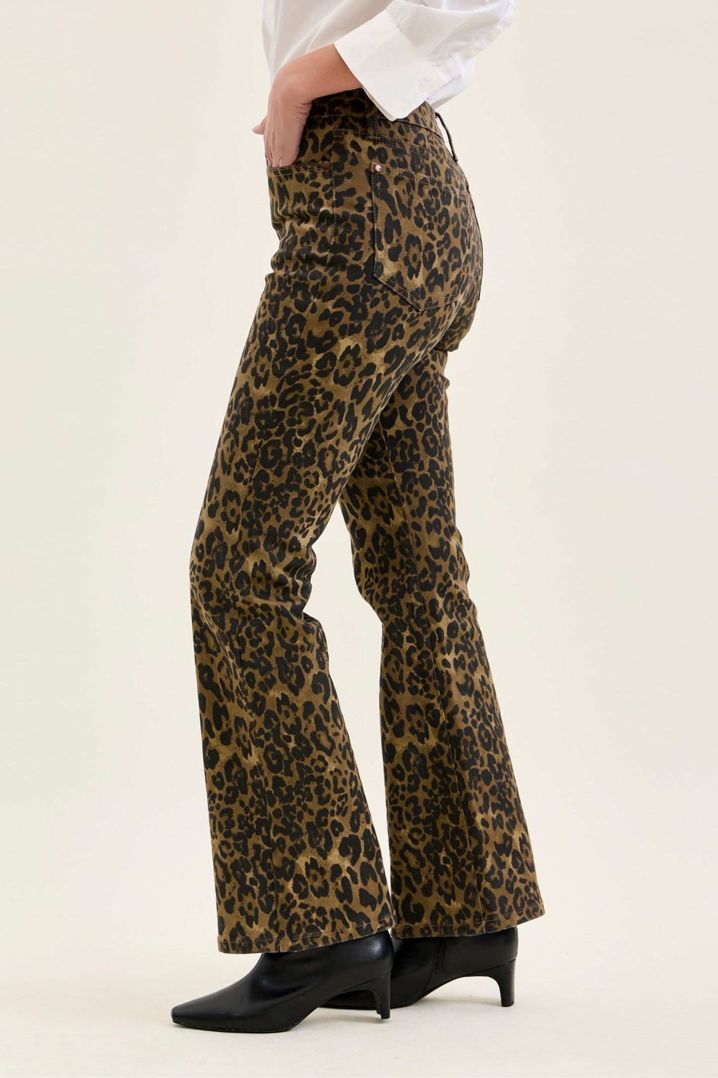 Judy Blue HW Bootcut Leopard Print