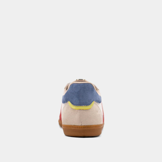 Stevie Sneaker