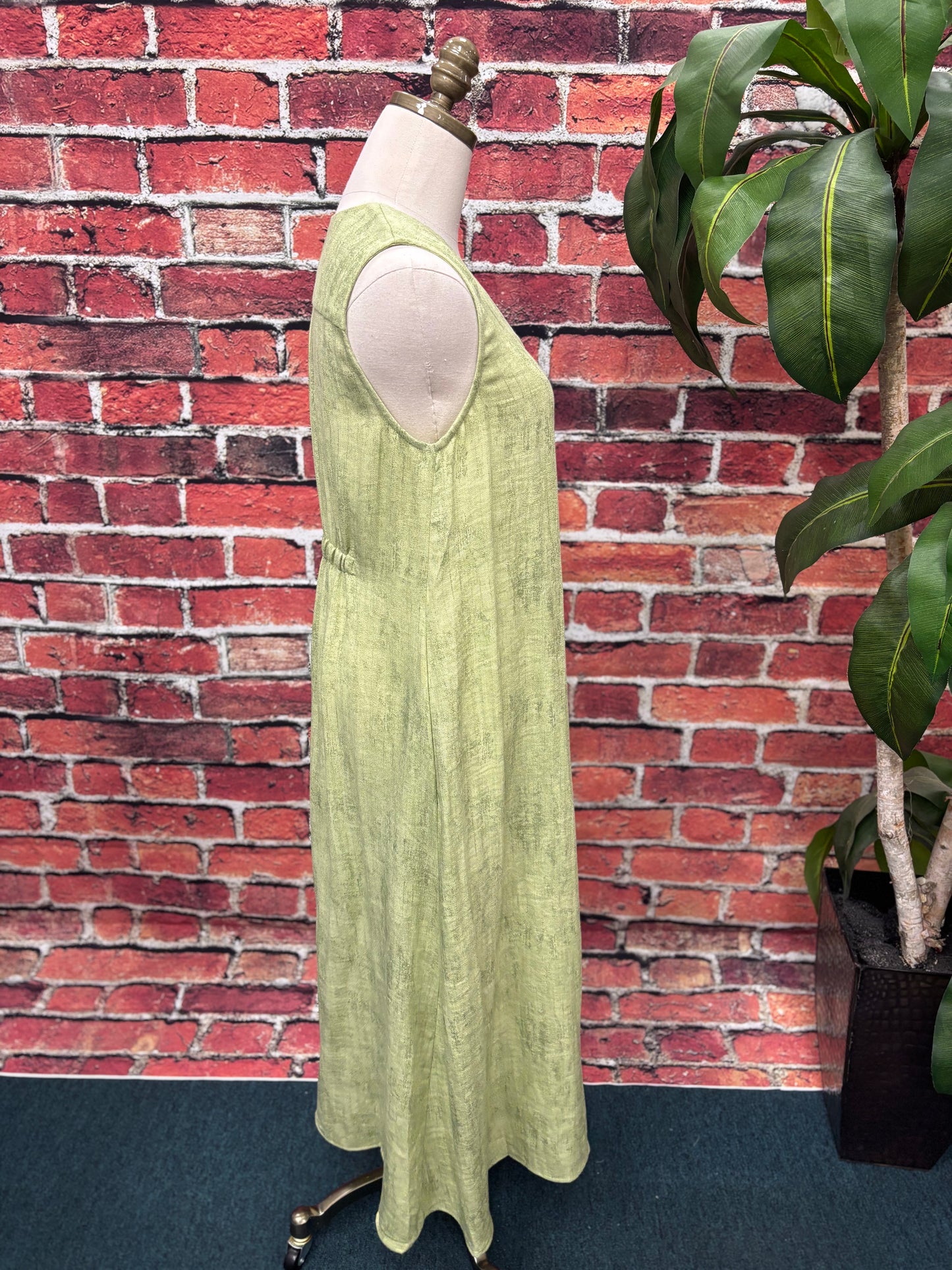 Pistachio Breeze Pleated Dress