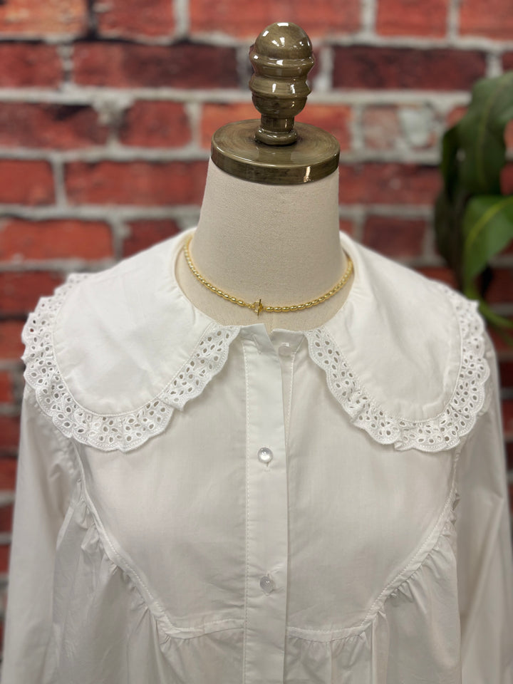 Sweet Lace Collar Cotton Blouse