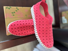 Load image into Gallery viewer, Tulip Slip On Shoes
