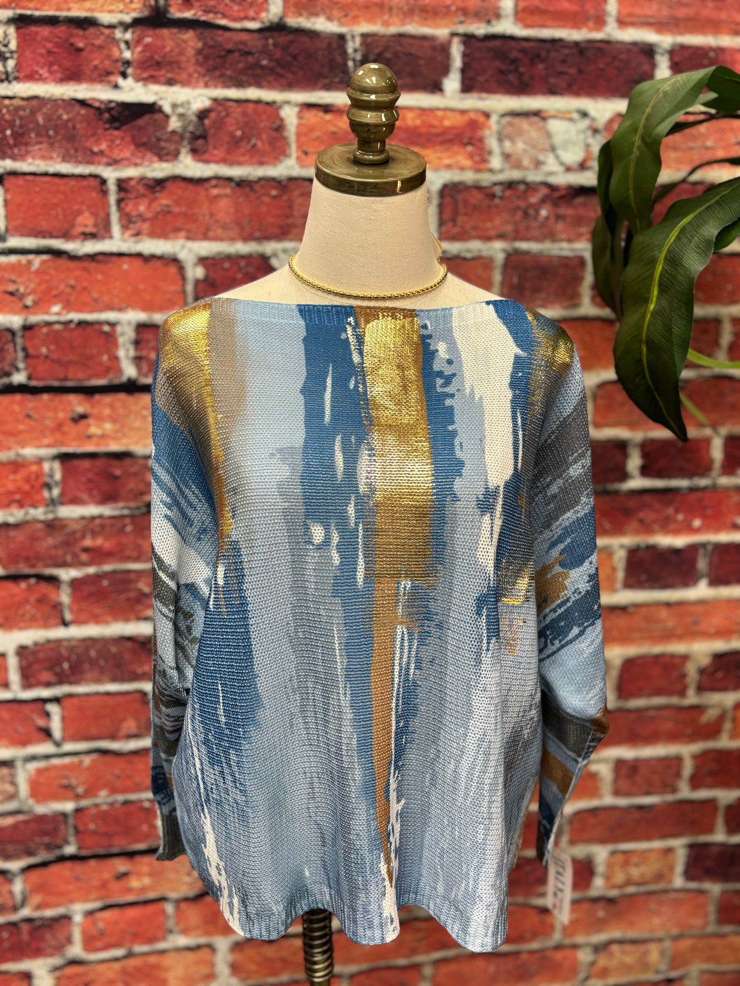 Made in Italy Artistic Lightweight Sweater