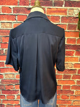 Load image into Gallery viewer, Short Sleeve Camp collar Blouse
