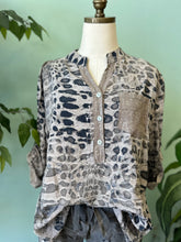 Load image into Gallery viewer, Sequin Pocket Top
