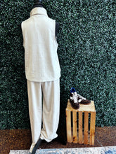 Load image into Gallery viewer, Yara Suede Set
