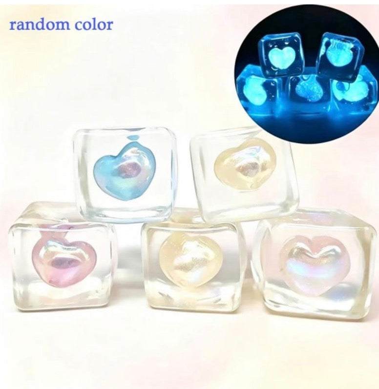 Glow In The Dark Ice Cube Heart