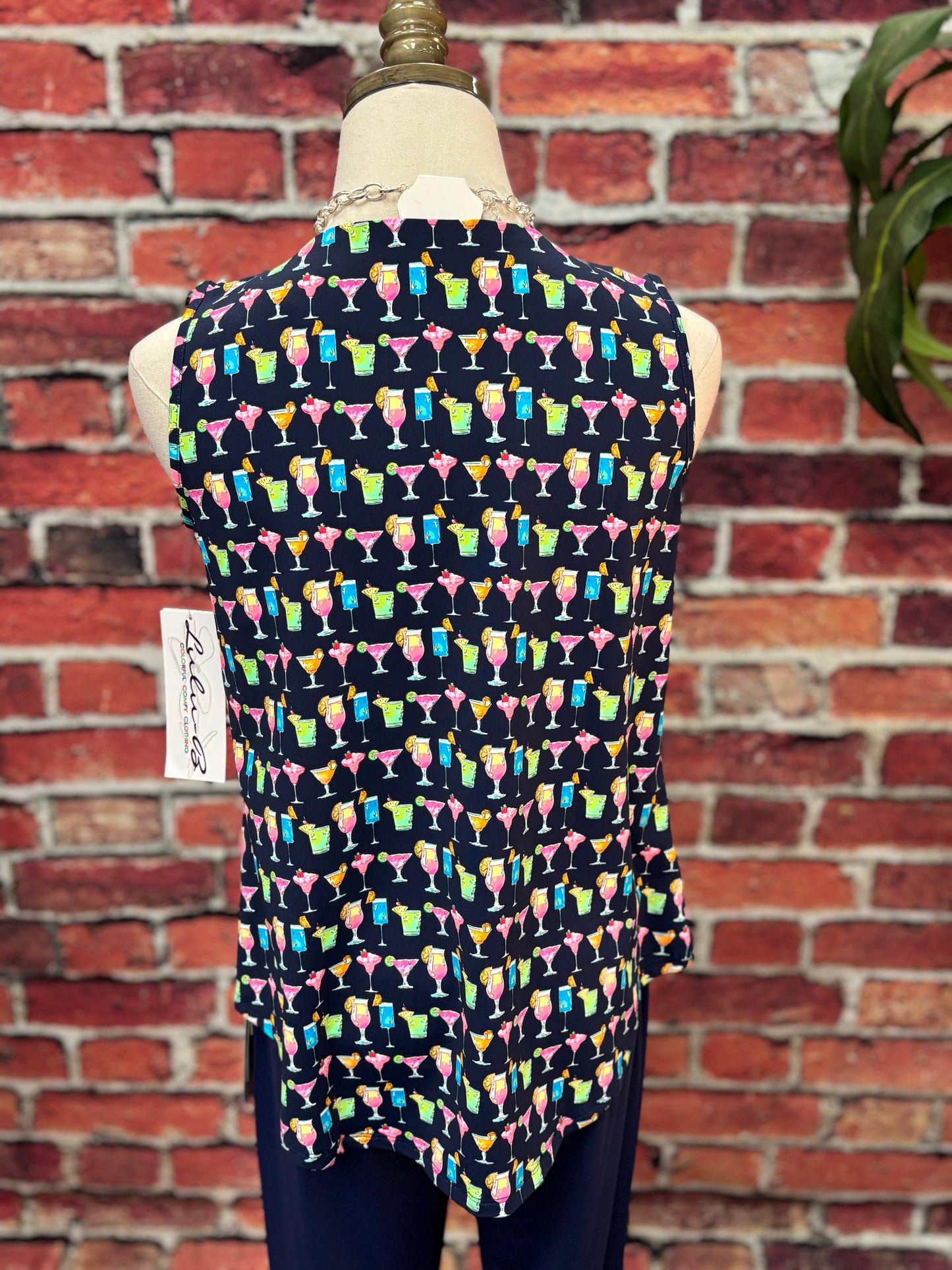 Sleeveless Key Hole Top