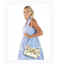 Load image into Gallery viewer, Gold Bow Handbag
