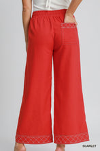 Load image into Gallery viewer, Linen Blend Wide Leg Pant
