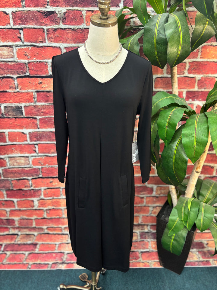 Core Travel Wrinkle-Free Dress