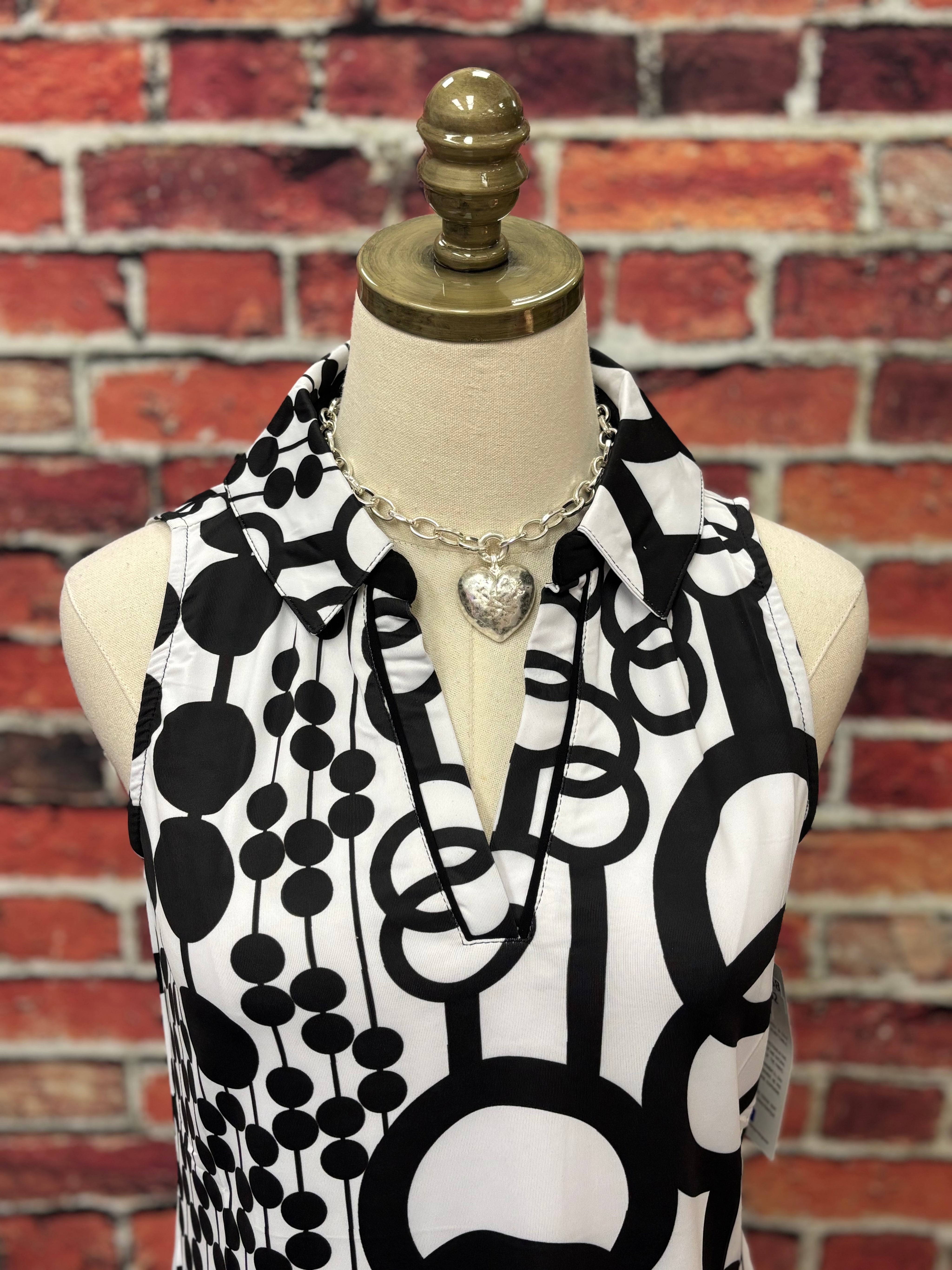 Black & White Modern Print Sleeveless UPF 50 Top