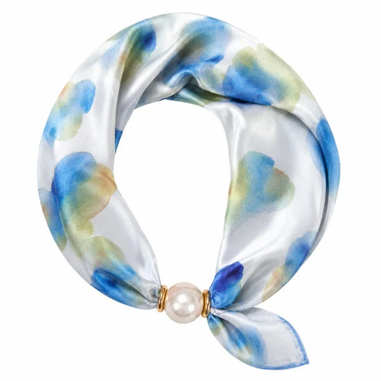 Short Scarf with Magnetic Pearl