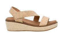 Load image into Gallery viewer, Corkys Chit Chat
