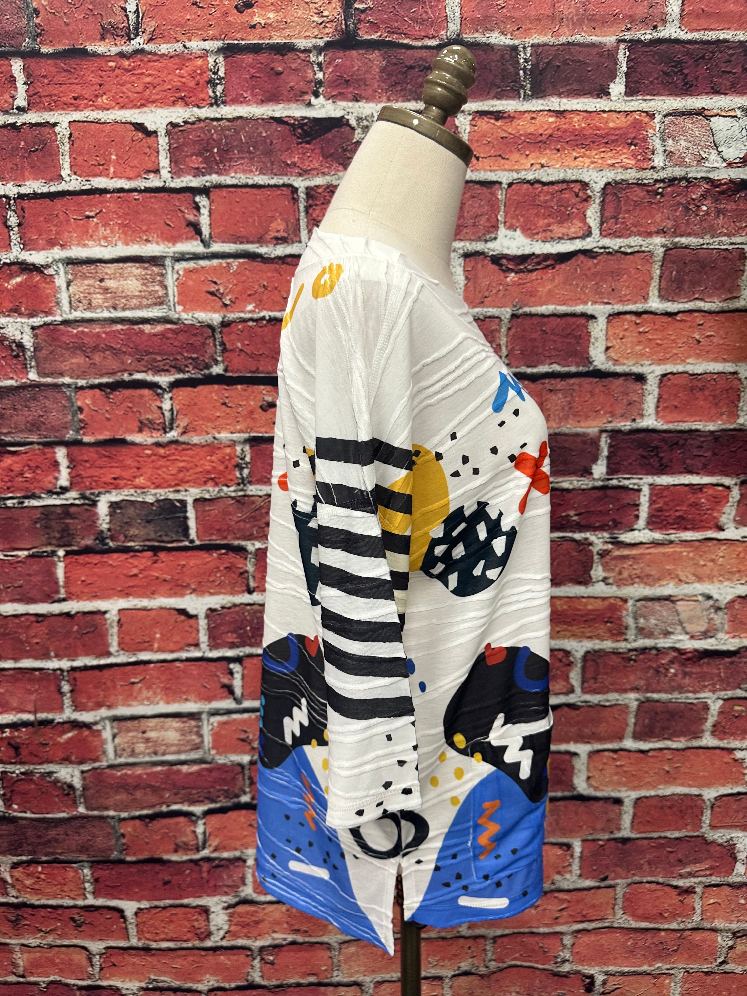 Playful Pup Graphic Pullover