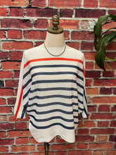 Load image into Gallery viewer, Made in Italy Artistic Lightweight Sweater
