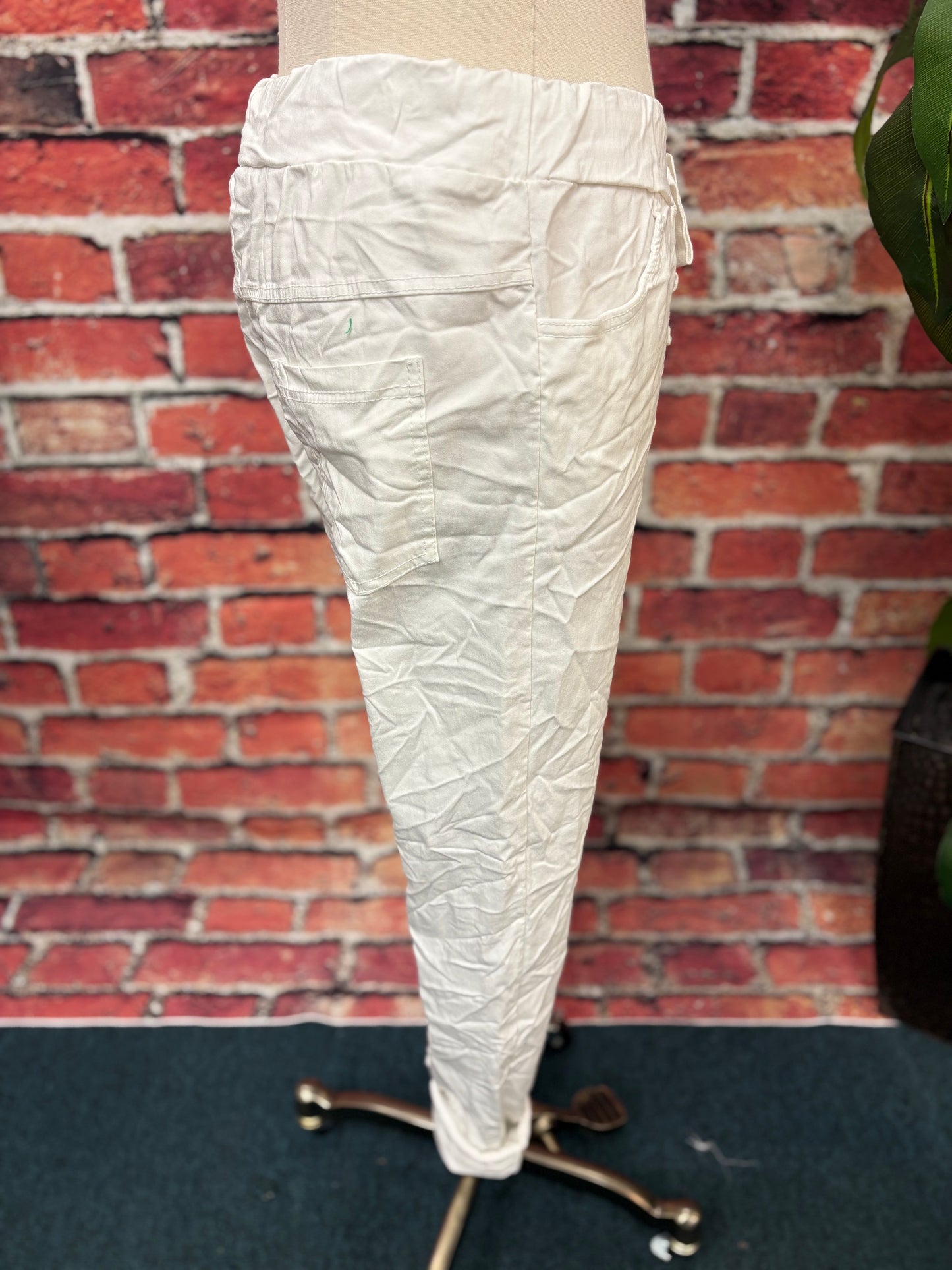 Crinkle Pant Plus