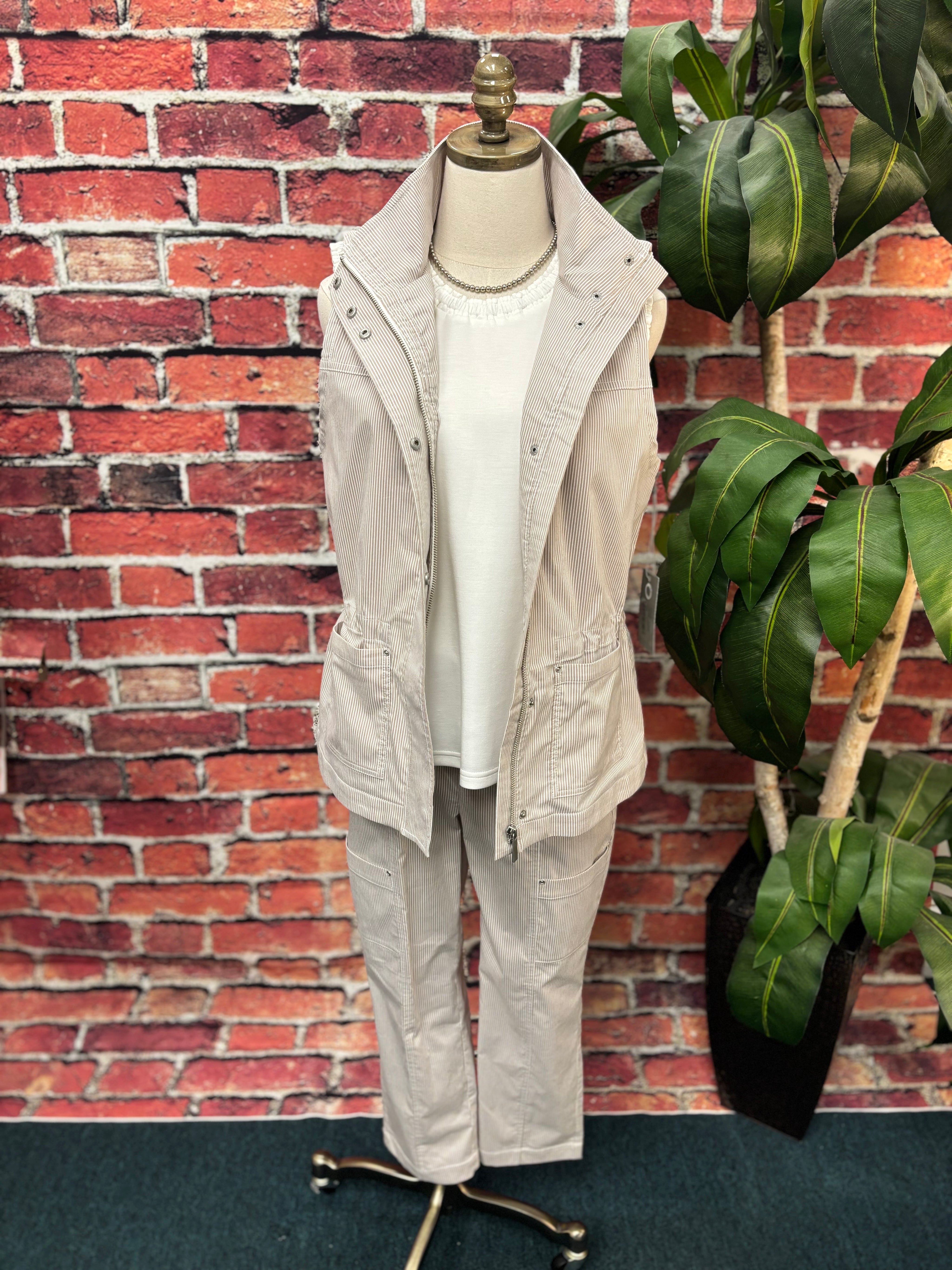 Cool Tech Stripe Utility Vest