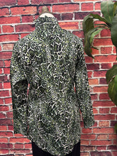 Load image into Gallery viewer, Carolina 3/4 Sleeve Shirt
