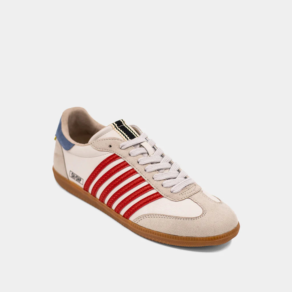 Stevie Sneaker