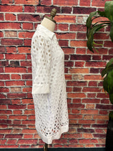 Load image into Gallery viewer, White Crochet Collared Dress

