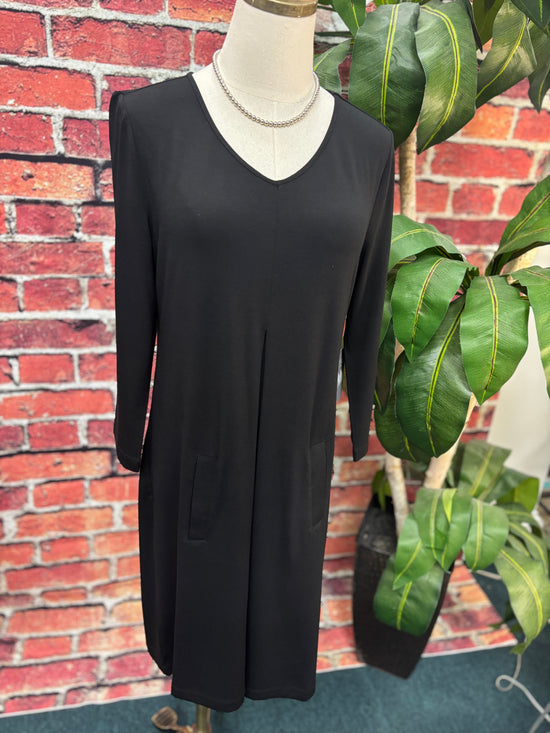 Core Travel Wrinkle-Free Dress