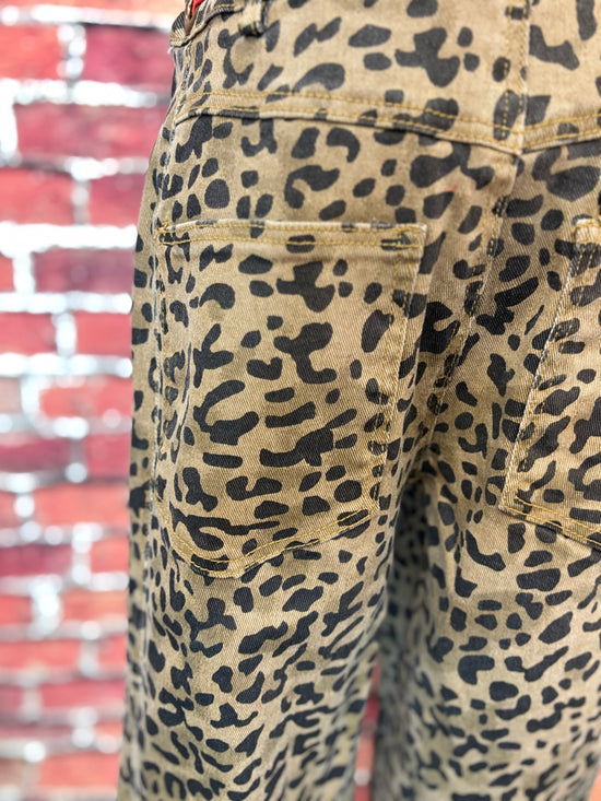 Wild Side Stretch Leopard Denim Jeans