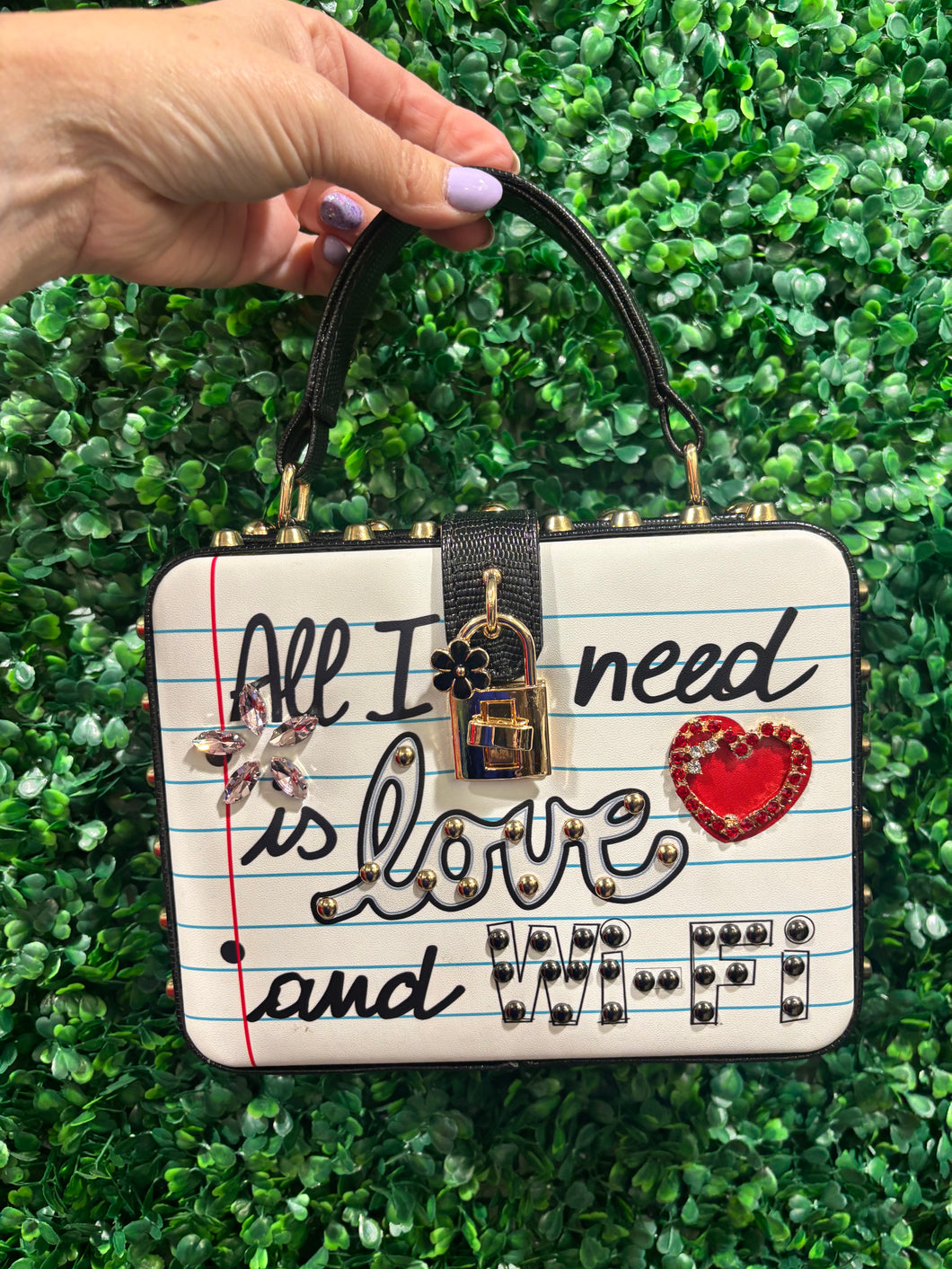 Love and Wi-Fi Purse